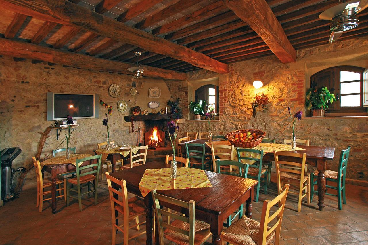 Podere Santa Maria Monte Antico Exterior photo